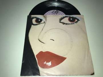 Diana Ross – Muscles