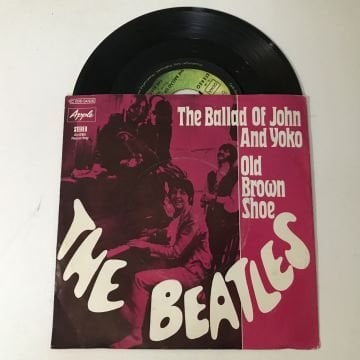 The Beatles – The Ballad Of John And Yoko / Old Brown Shoe