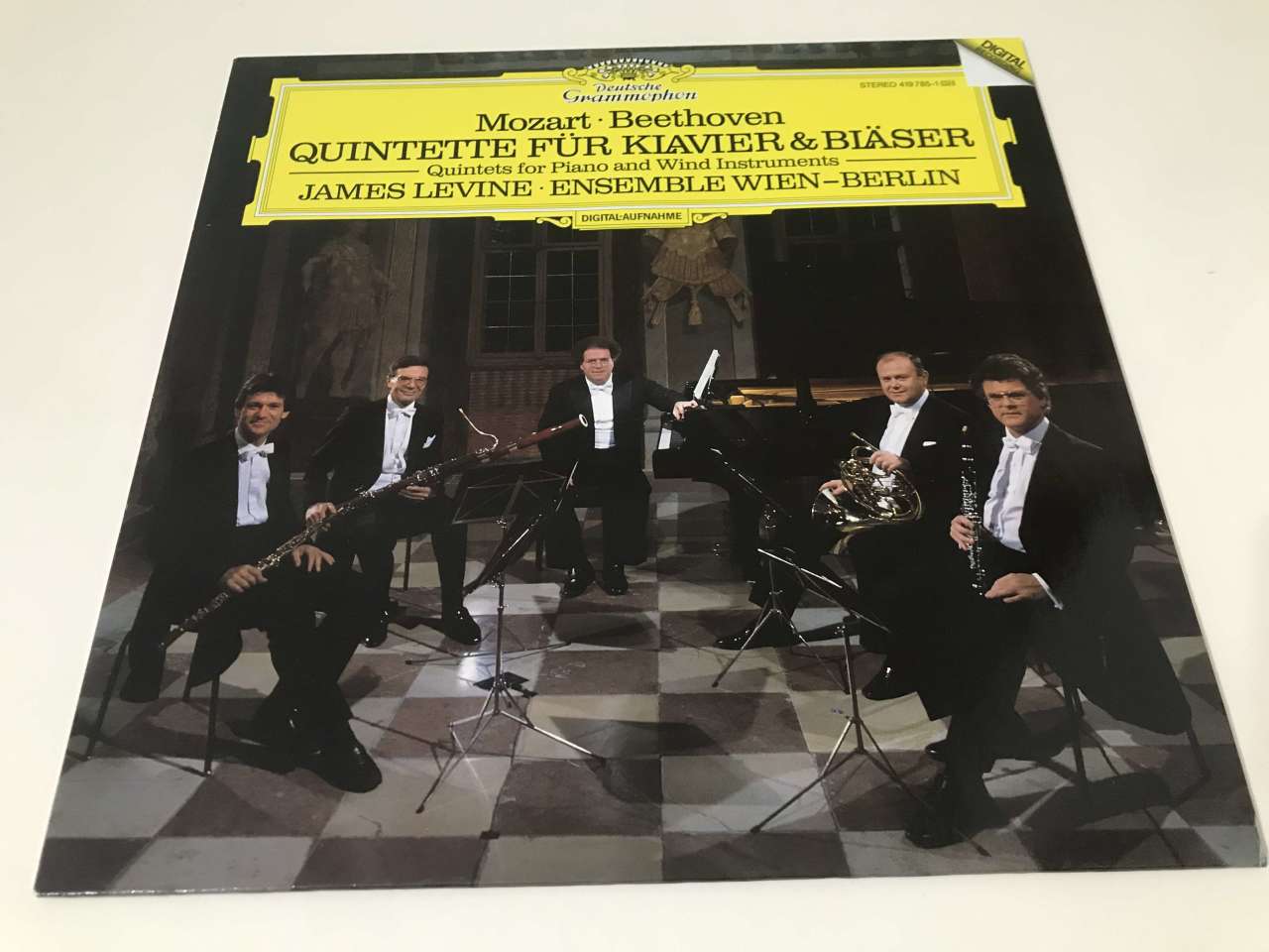 Mozart, Beethoven, James Levine, Ensemble Wien-Berlin ‎– Quintette Für Klavier Und Bläser - Quintets For Piano And Wind Instruments