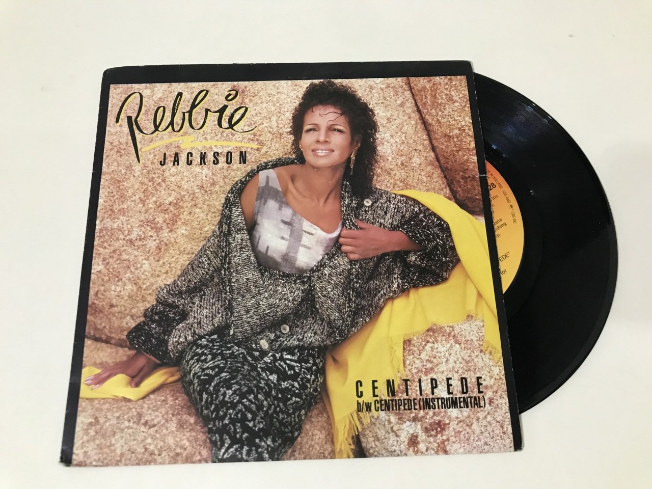 Rebbie Jackson – Centipede