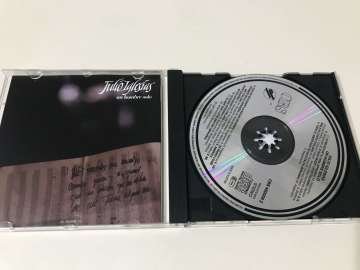 Julio Iglesias – Un Hombre Solo
