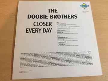 The Doobie Brothers ‎– Closer Every Day