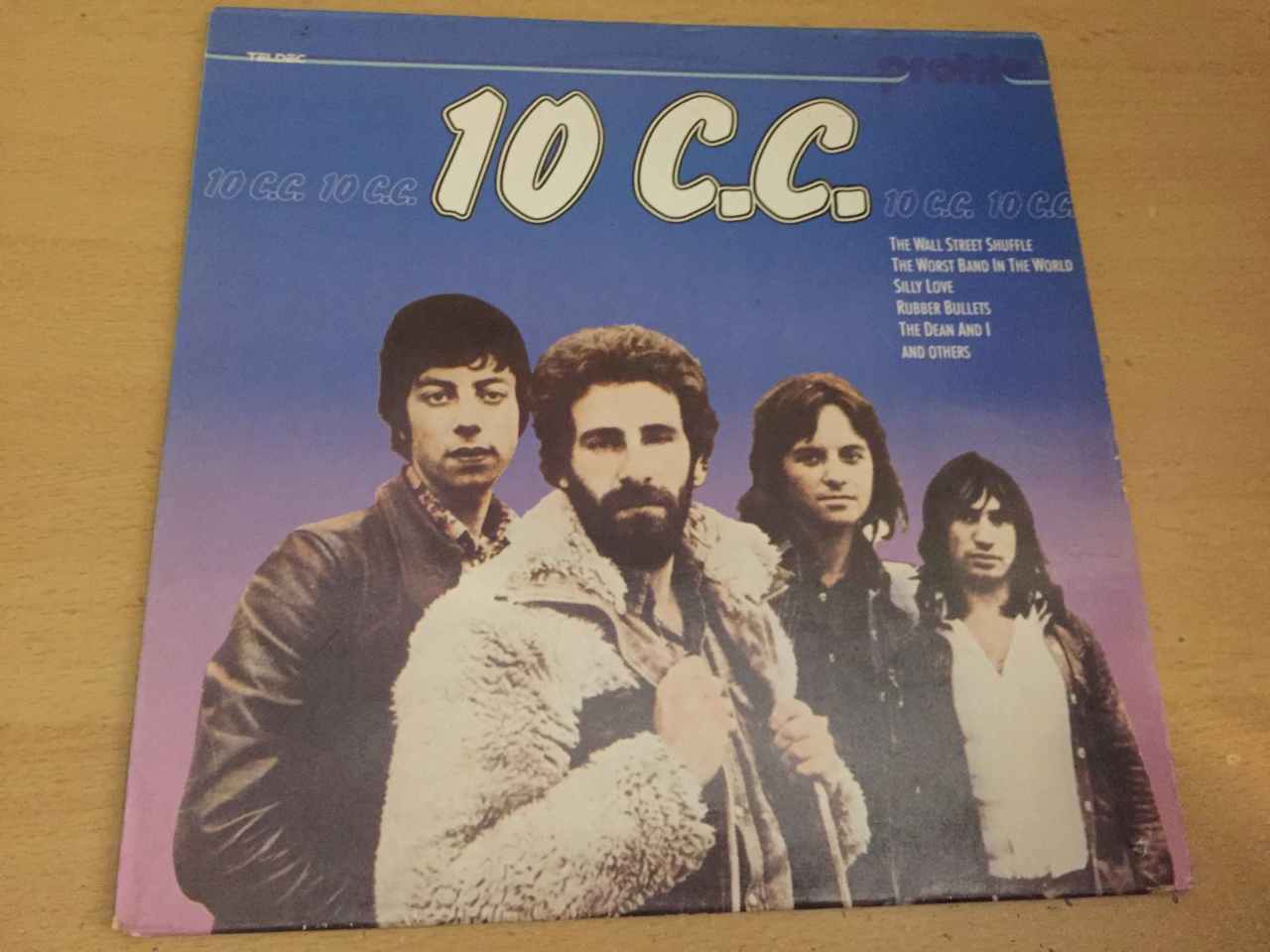 10 C.C. ‎– 10 C.C.