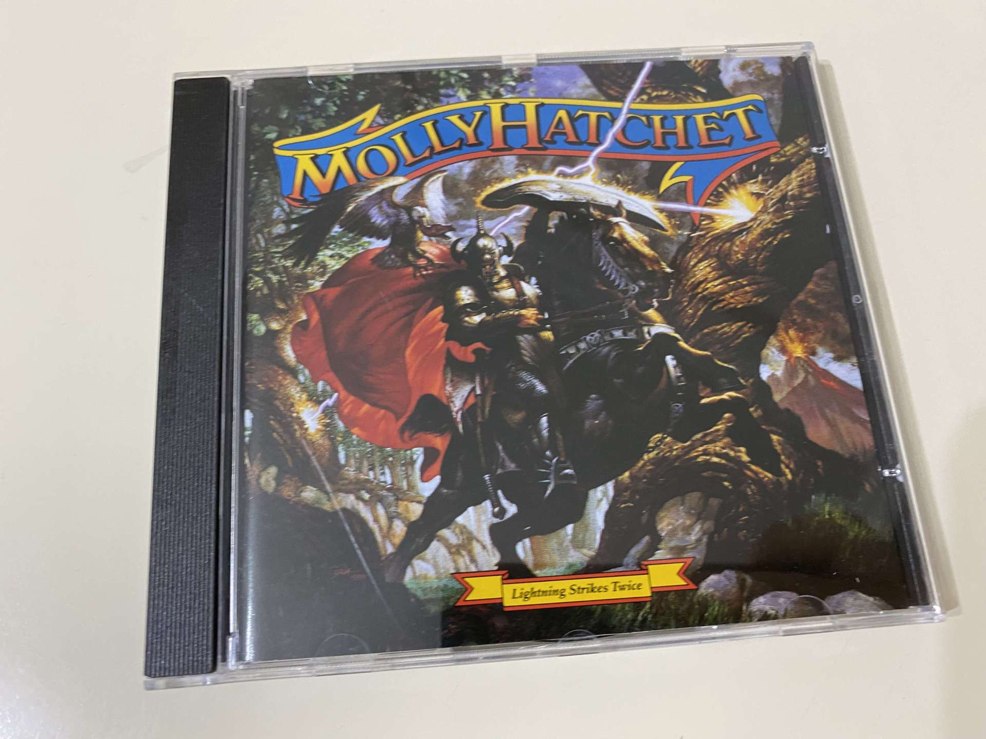 Molly Hatchet – Lightning Strikes Twice