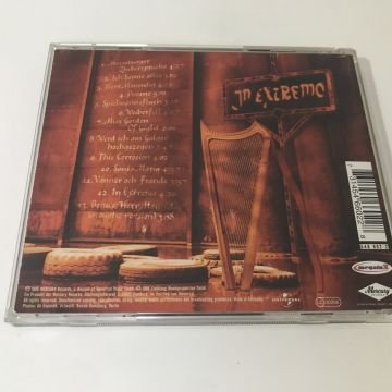 In Extremo – Verehrt Und Angespien
