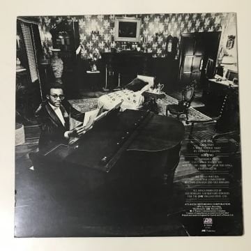 Chic ‎– Risqué