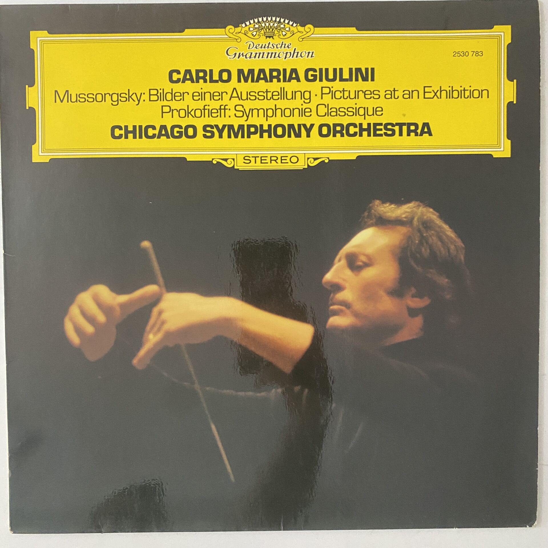 Carlo Maria Giulini ‎– Cuadros De Una Exposición / Sinfonía Clásica