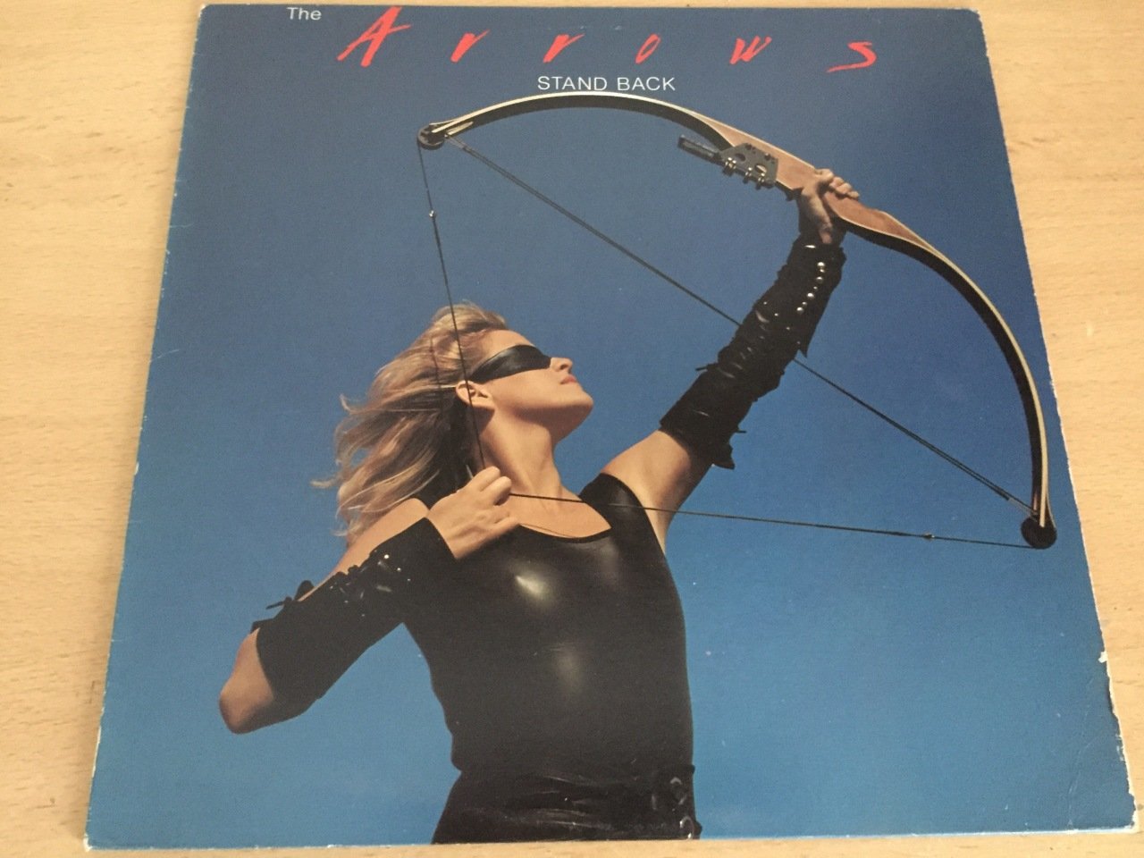 The Arrows ‎– Stand Back