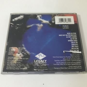 Uriah Heep – Different World