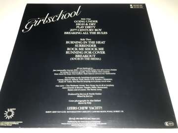 Girlschool – Play Dirty