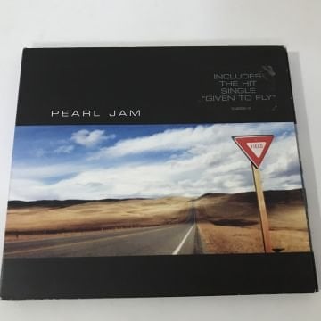 Pearl Jam – Yield
