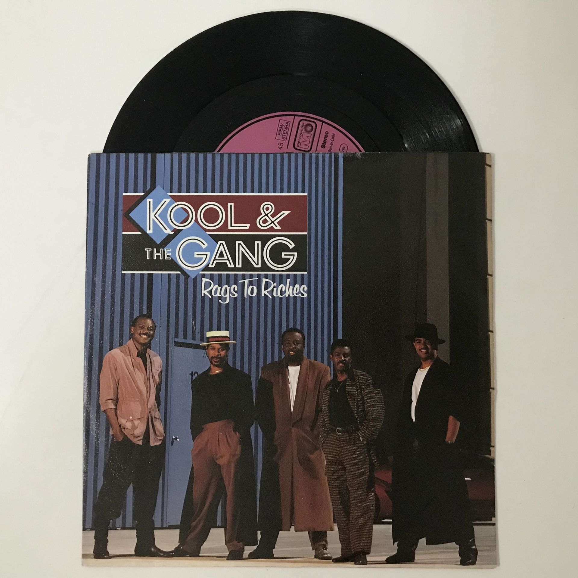 Kool & The Gang – Rags To Riches