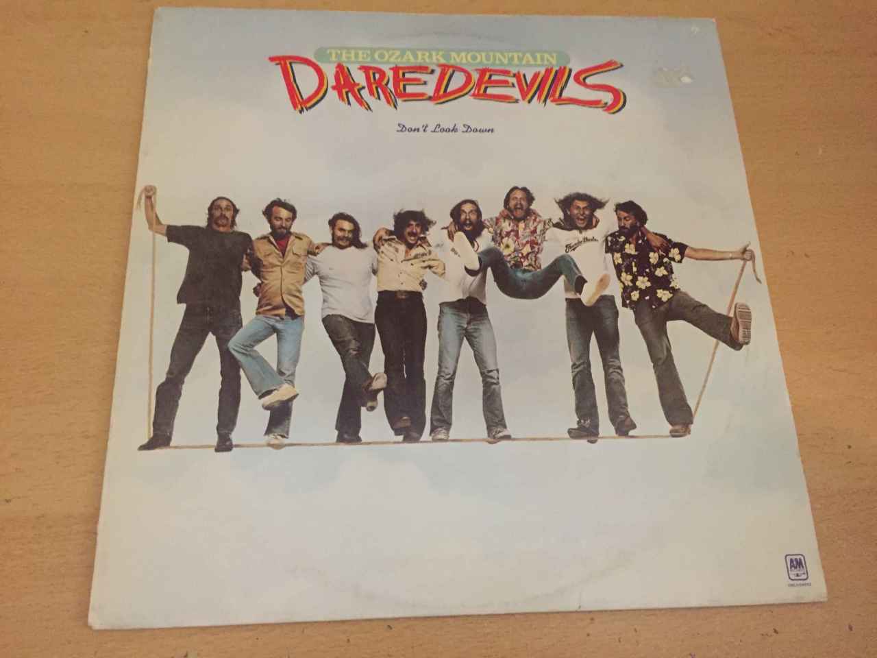 The Ozark Mountain Daredevils ‎– Don't Look Down