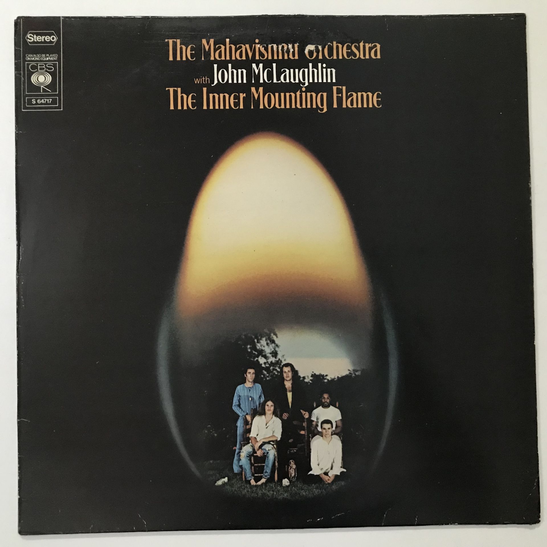 The Mahavishnu Orchestra With John McLaughlin – The Inner Mounting Flame