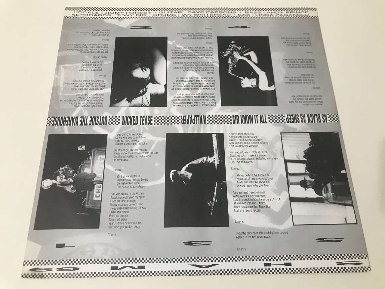 Sham 69 – Volunteer (Kapaksız)