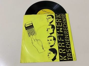 Kraftwerk – Taschenrechner