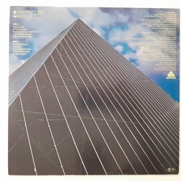 Air Supply – Lost In Love