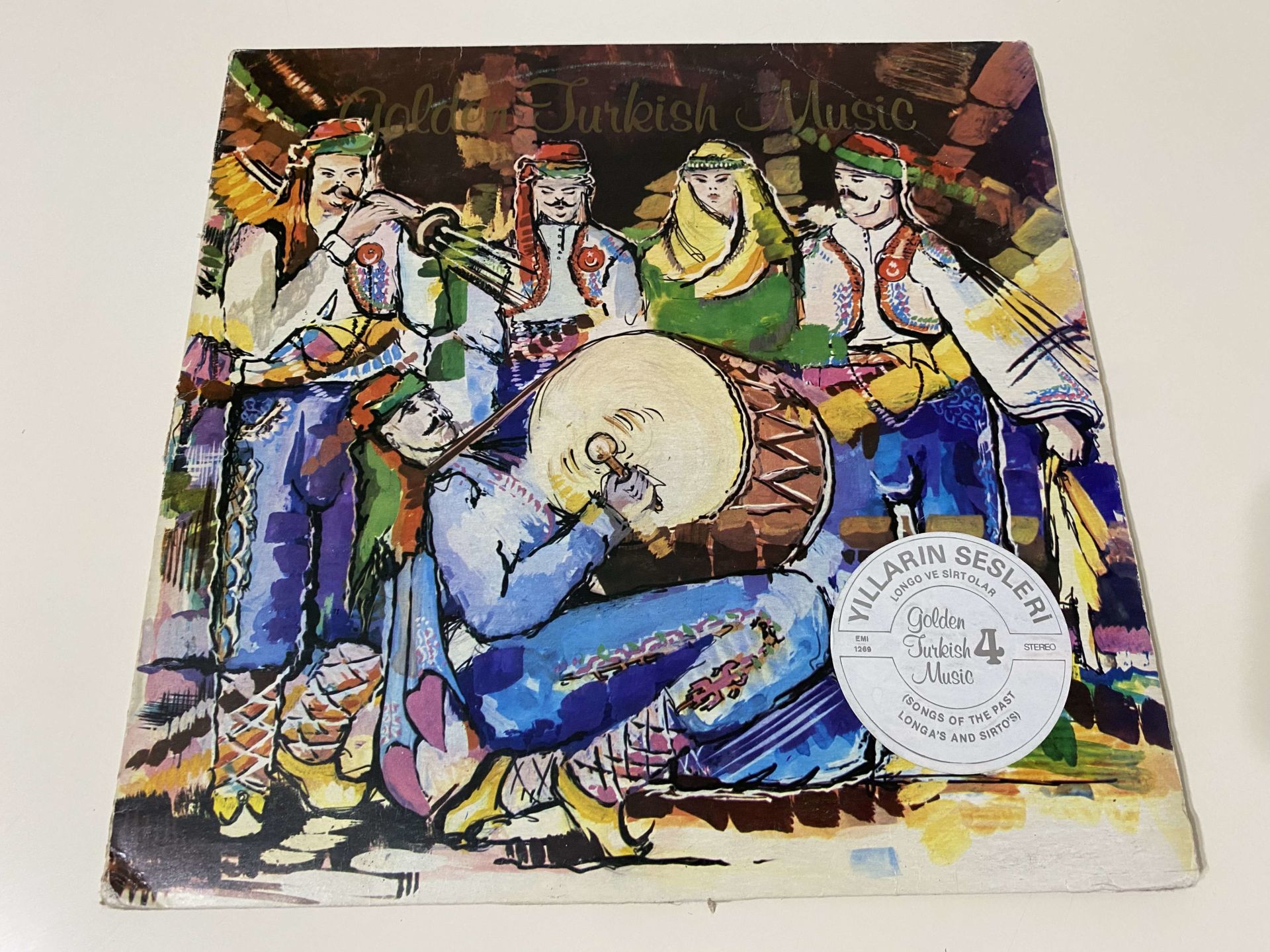 Hüsnü Özkartal, Husnu Ozkartal Orkestrasi – Golden Turkish Music 4: Yılların Sesleri-Longalar Ve Sirtolar = Songs Of The Past: Longa's And Sirto's (Country Dances)