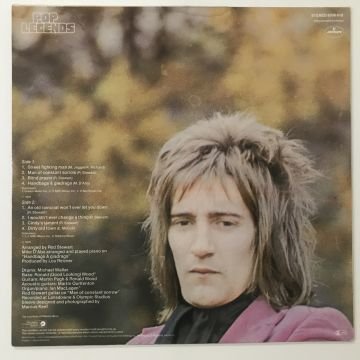 Rod Stewart – An Old Raincoat Won't Ever Let You Down
