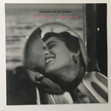 Fairground Attraction – The First Of A Million Kisses