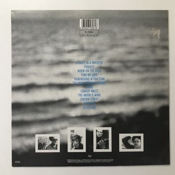 Fairground Attraction – The First Of A Million Kisses