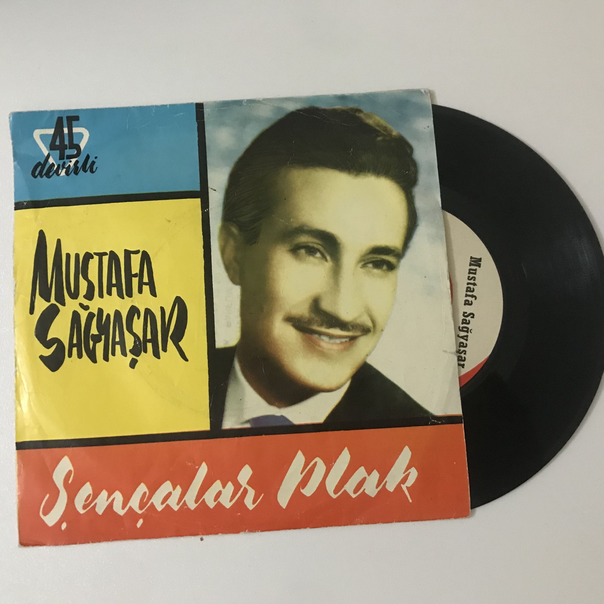 Mustafa Sağyaşar – İspanyol Meyhanesi / Maziye Hasret