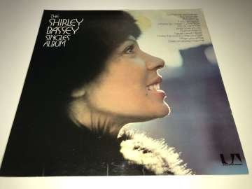 Shirley Bassey ‎– The Shirley Bassey Singles Album