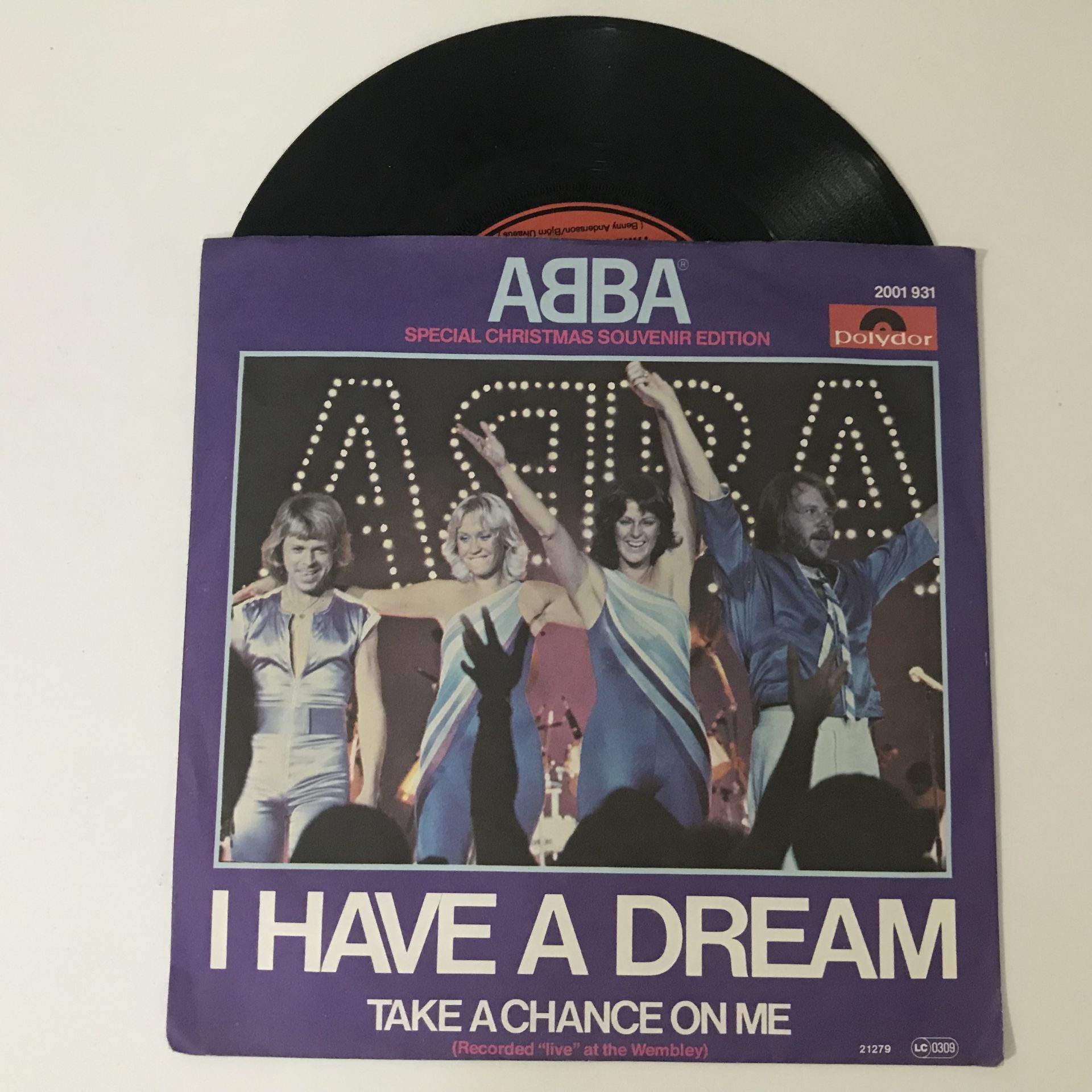 ABBA – I Have A Dream / Take A Chance On Me (Recorded Live At Wembley Arena, London)