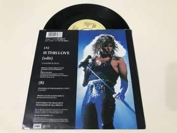 Whitesnake – Is This Love