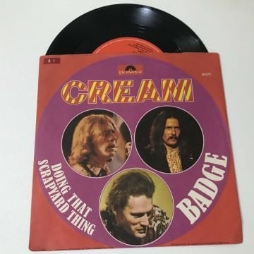 Cream – Badge
