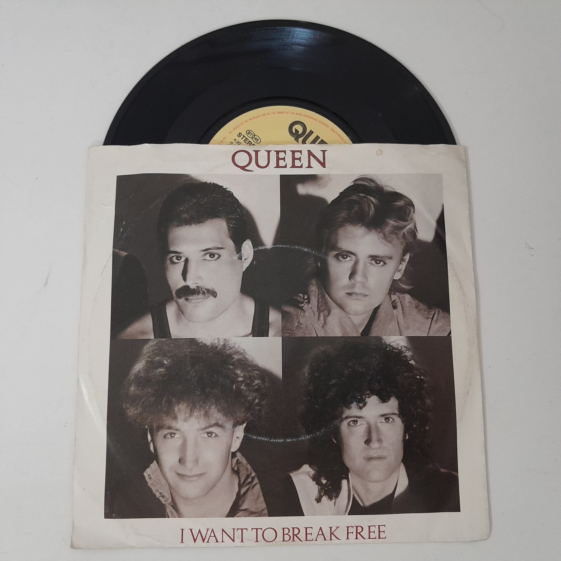 Queen – I Want To Break Free