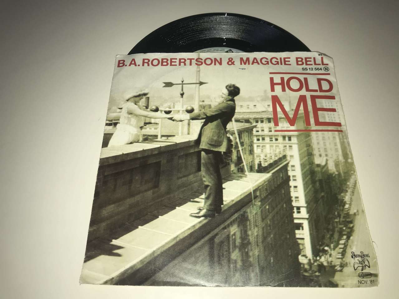 B. A. Robertson & Maggie Bell ‎– Hold Me