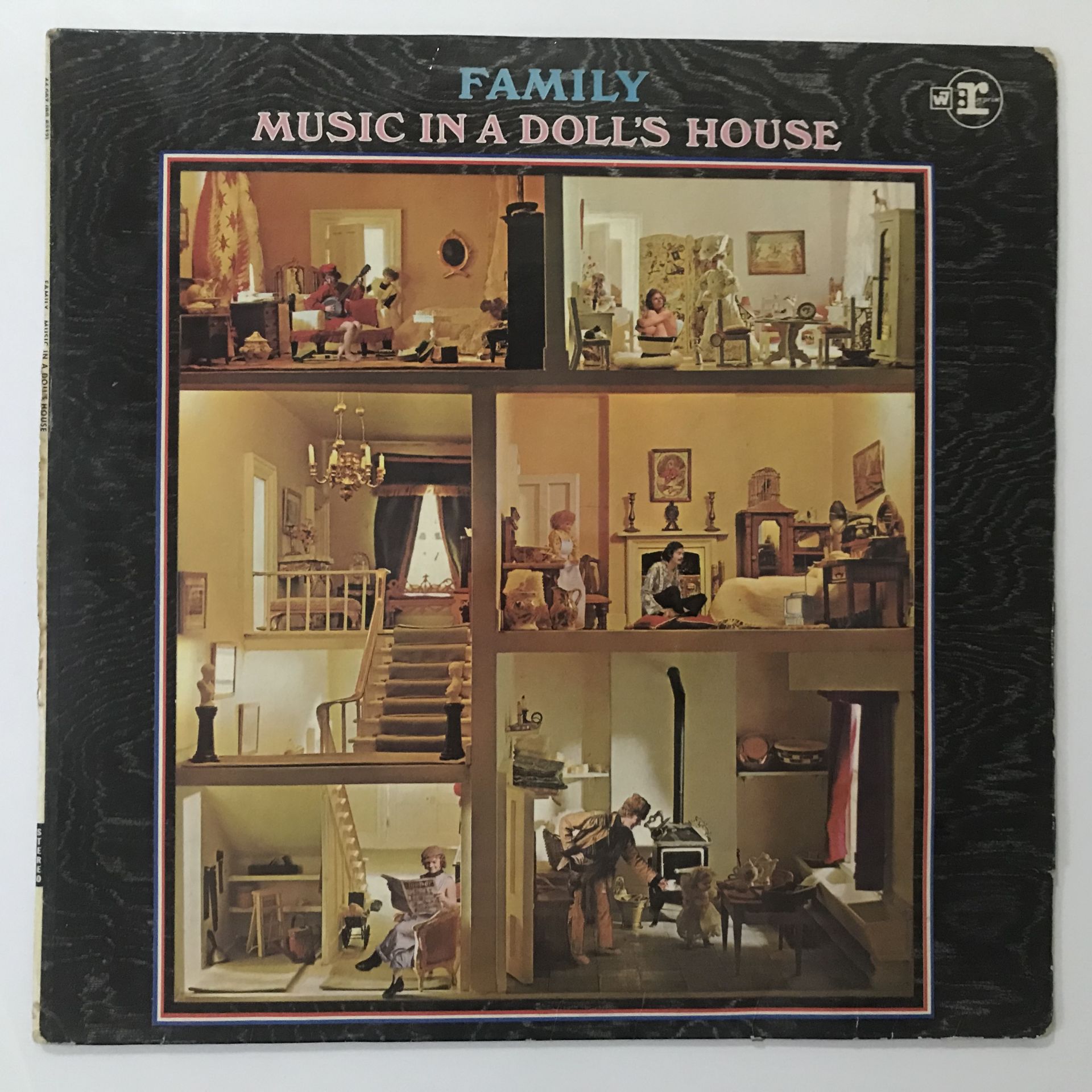 Family – Music In A Doll's House