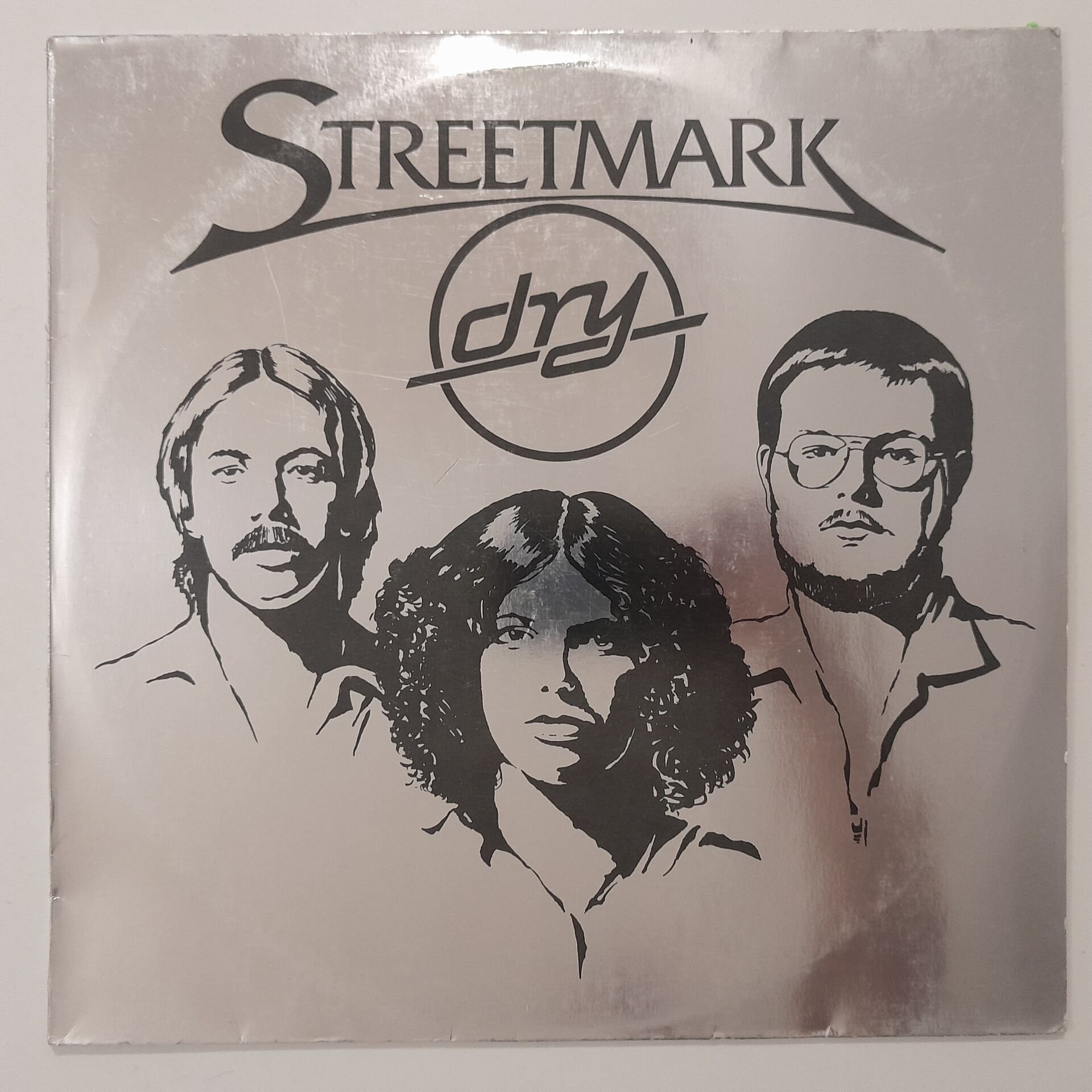 Streetmark – Dry