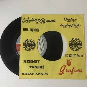 Mustafa Sağyaşar – Sensiz Kalan Gönlümde / Hasret İçimde Bir Kor