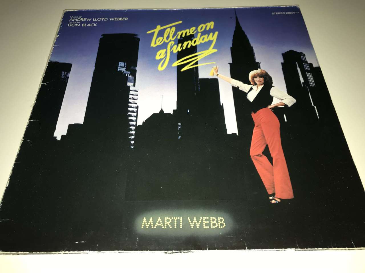 Marti Webb ‎– Tell Me On A Sunday