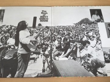Buffy Sainte-Marie ‎– The Best Of Buffy Sainte-Marie 2 LP