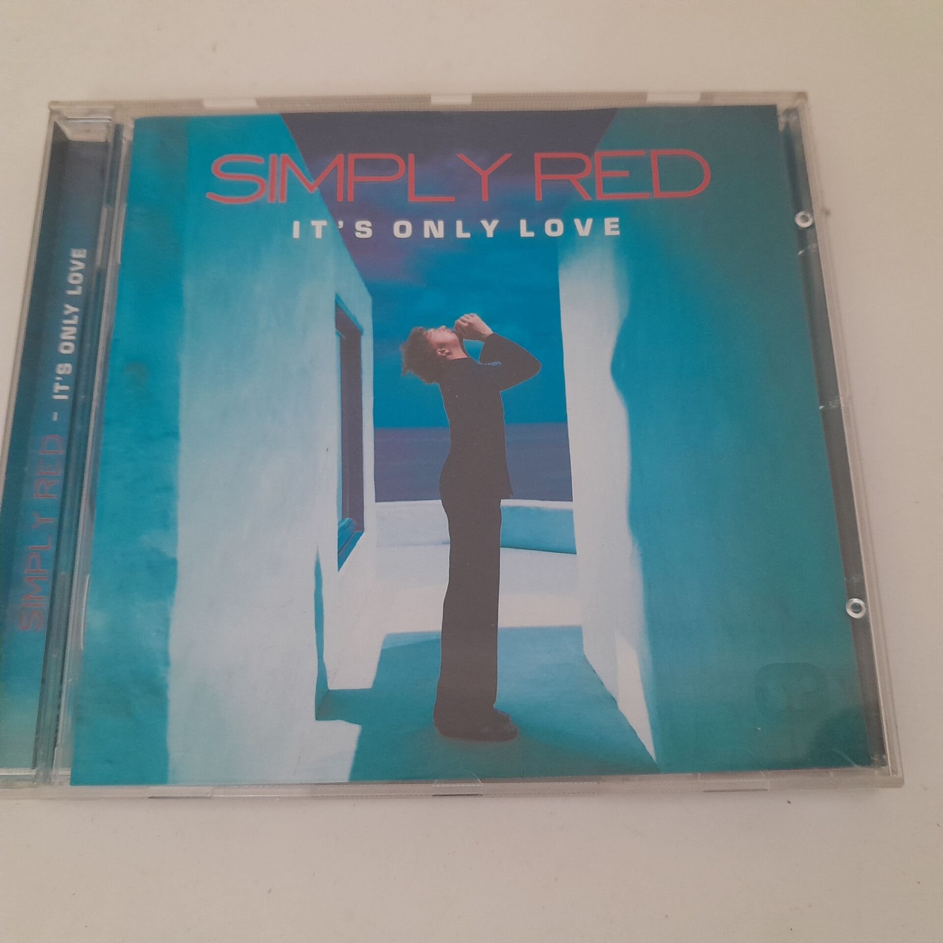 Simply Red – It's Only Love