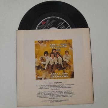 The Hollies – You Can't Tell The Bottom From The Top