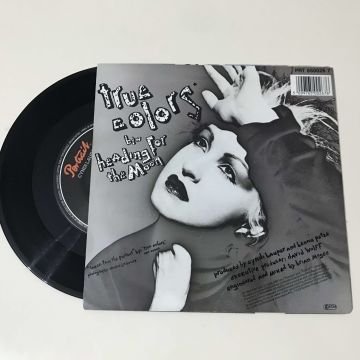 Cyndi Lauper – True Colors