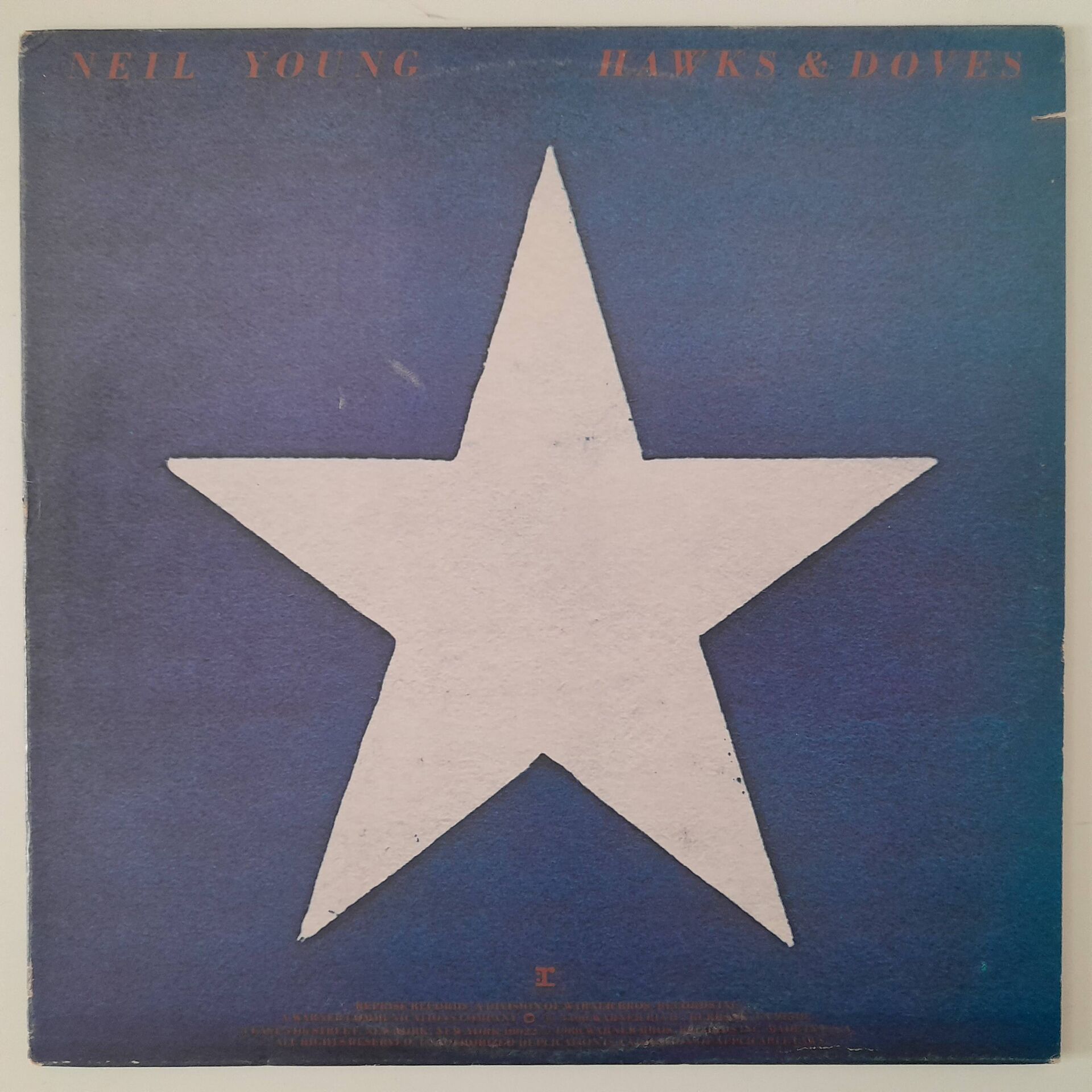 Neil Young ‎– Hawks & Doves