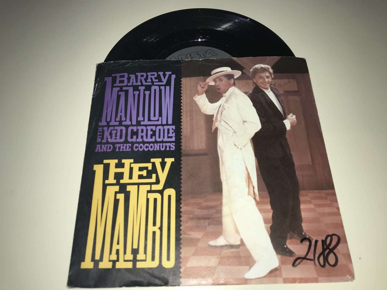 Barry Manilow With Kid Creole And The Coconuts ‎– Hey Mambo
