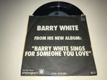 Barry White ‎– It's Ecstasy When You Lay Down Next To Me