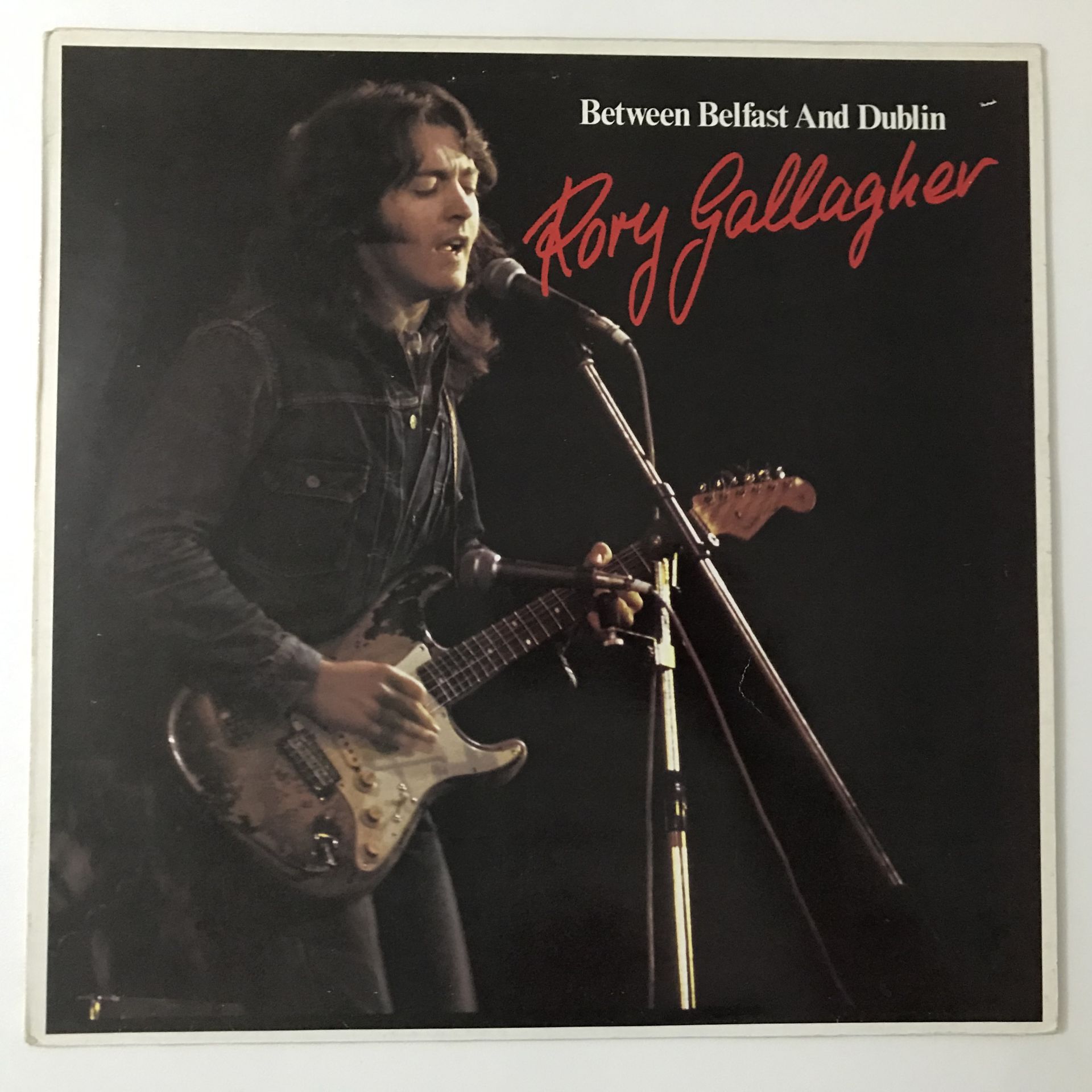Rory Gallagher – Between Belfast And Dublin