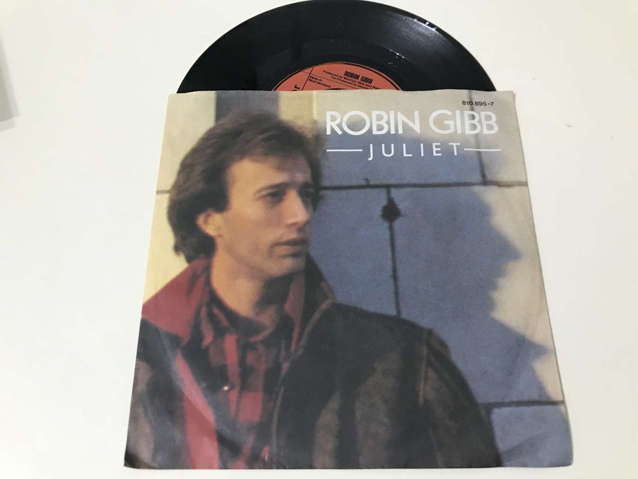 Robin Gibb – Juliet