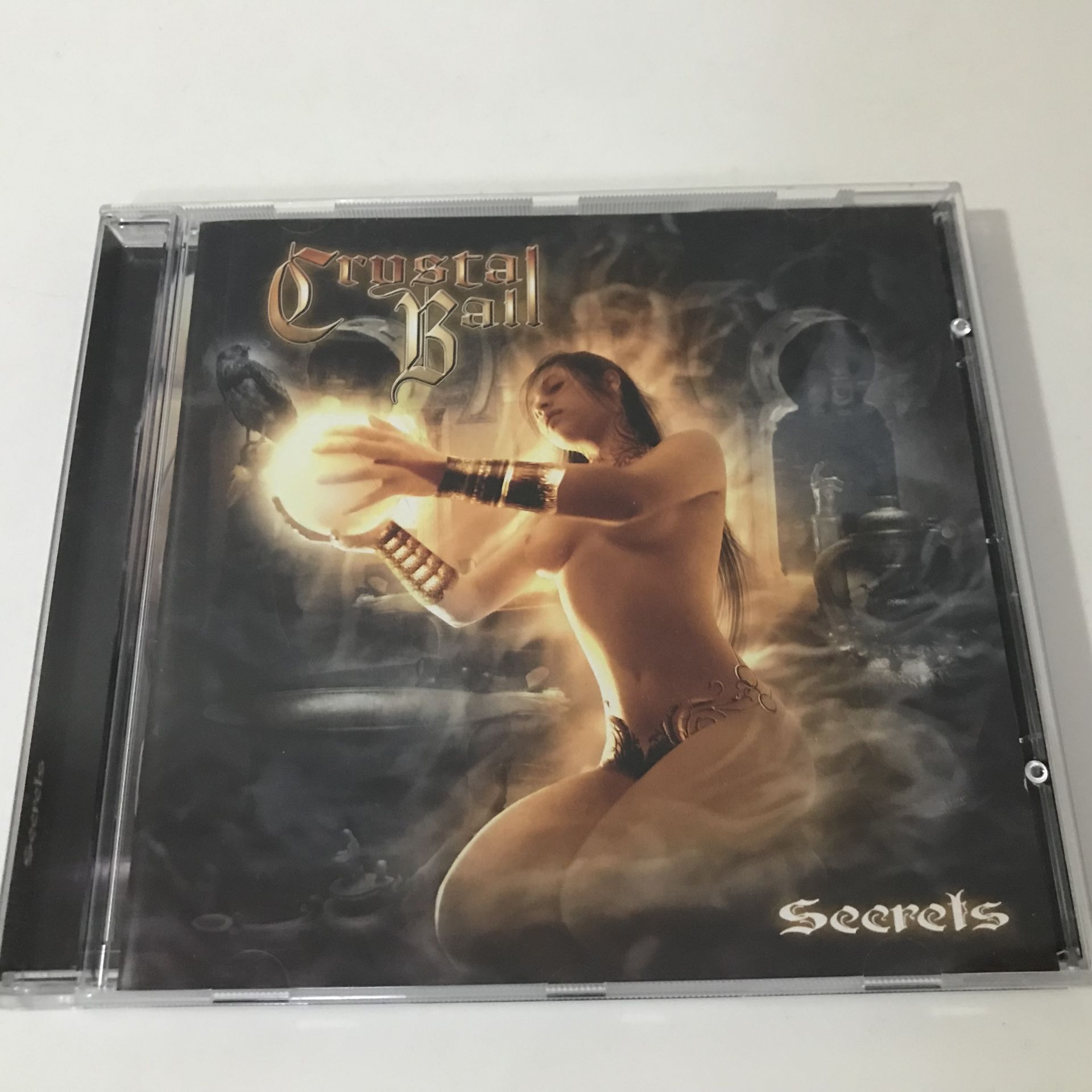 Crystal Ball – Secrets