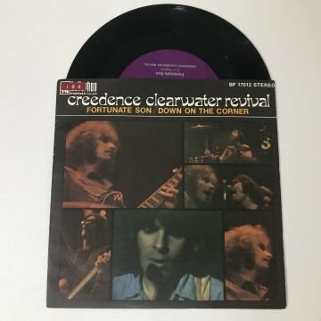 Creedence Clearwater Revival – Fortunate Son / Down On The Corner
