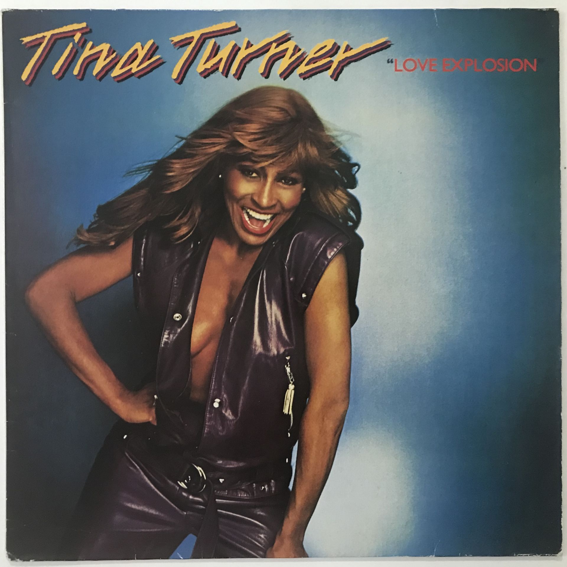 Tina Turner – Love Explosion