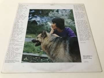 Joan Baez – Come From The Shadows
