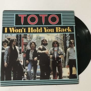 Toto – I Won't Hold You Back